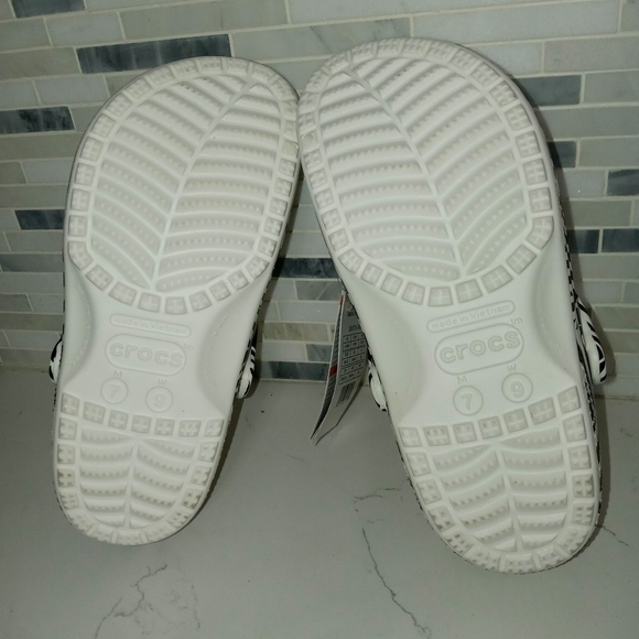 CROCS Shoes Crocs Classic 9s Clogs Black White Zebra Print W